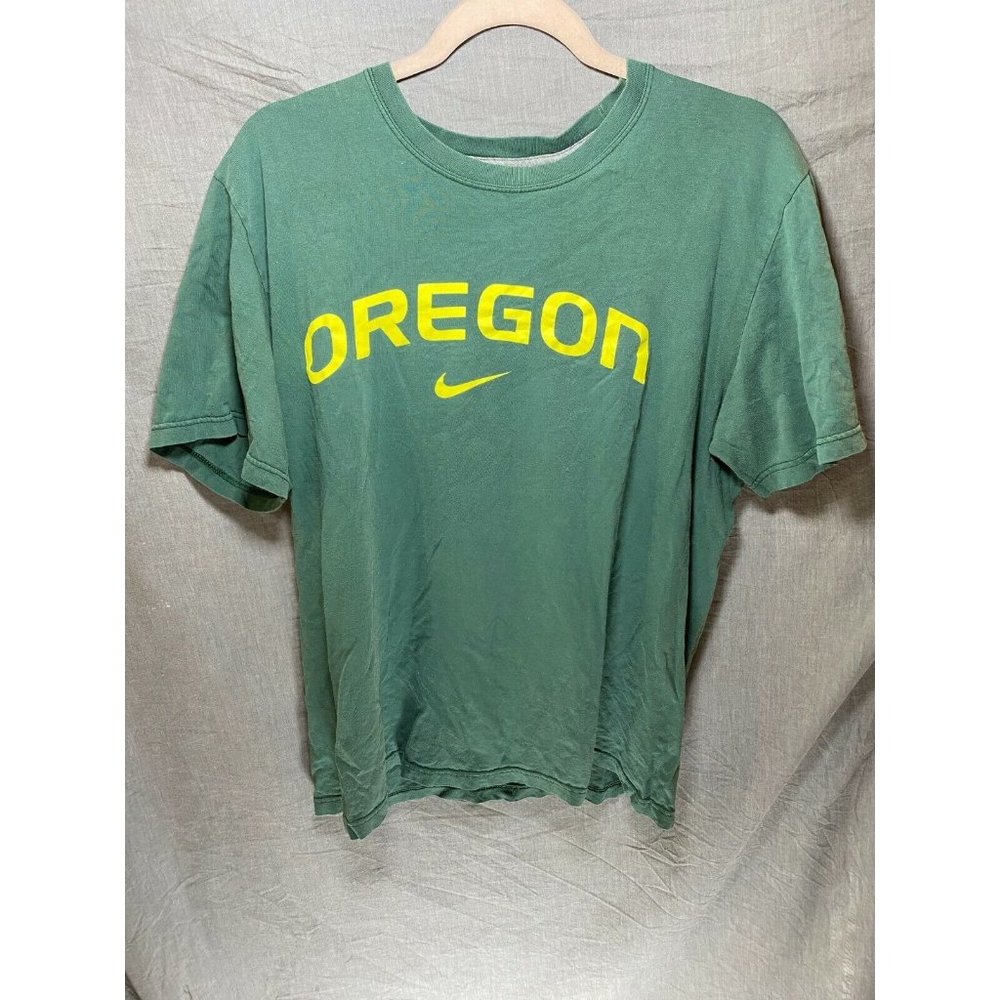 Nike Oregon Shirt Adult Large Green Spell Out Swoosh Pullover Tee Mens.